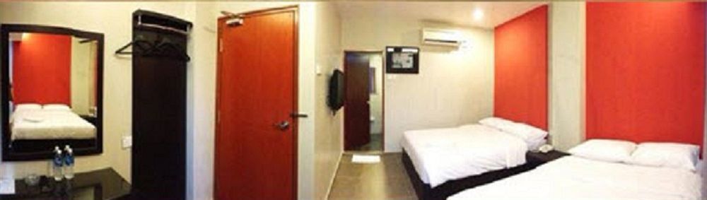 Golden Court Hotel - Tun Abdul Razak Johor Bahru Bagian luar foto