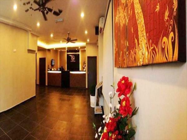 Golden Court Hotel - Tun Abdul Razak Johor Bahru Bagian luar foto